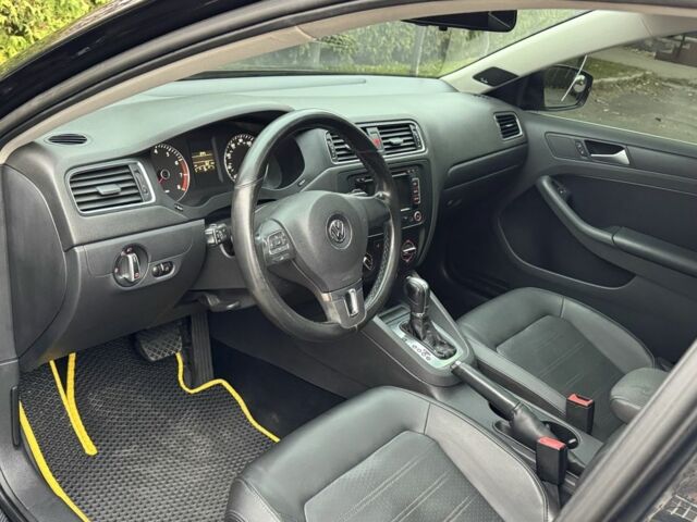 Черный Фольксваген Джетта, объемом двигателя 2.5 л и пробегом 260 тыс. км за 8900 $, фото 20 на Automoto.ua