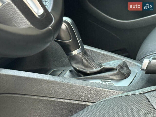 Черный Фольксваген Джетта, объемом двигателя 2.5 л и пробегом 186 тыс. км за 8750 $, фото 30 на Automoto.ua