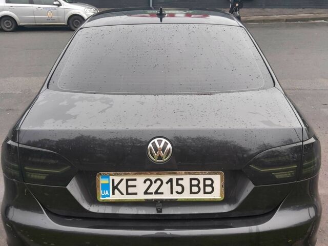 Черный Фольксваген Джетта, объемом двигателя 2.5 л и пробегом 236 тыс. км за 9300 $, фото 6 на Automoto.ua