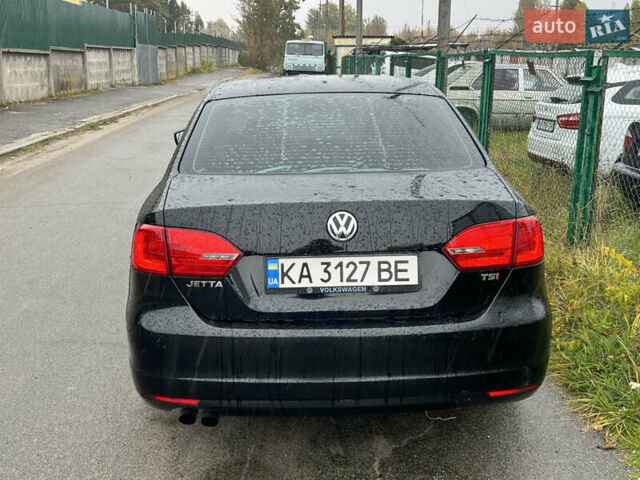 Чорний Фольксваген Джетта, об'ємом двигуна 1.8 л та пробігом 175 тис. км за 7200 $, фото 5 на Automoto.ua