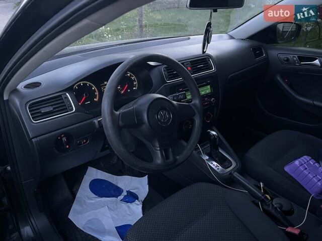 Чорний Фольксваген Джетта, об'ємом двигуна 2 л та пробігом 177 тис. км за 6950 $, фото 14 на Automoto.ua