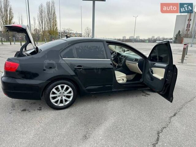 Чорний Фольксваген Джетта, об'ємом двигуна 1.8 л та пробігом 183 тис. км за 8800 $, фото 12 на Automoto.ua