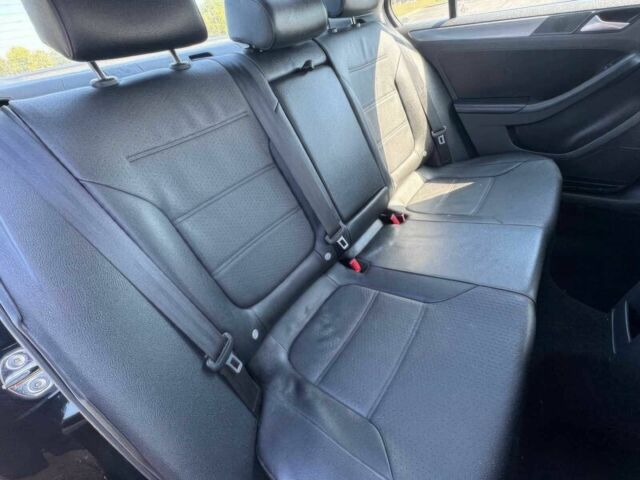 Чорний Фольксваген Джетта, об'ємом двигуна 2 л та пробігом 88 тис. км за 1275 $, фото 9 на Automoto.ua