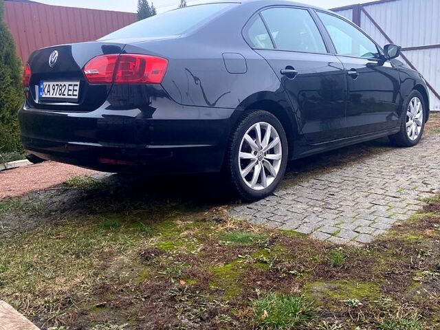 Черный Фольксваген Джетта, объемом двигателя 2 л и пробегом 267 тыс. км за 8300 $, фото 2 на Automoto.ua