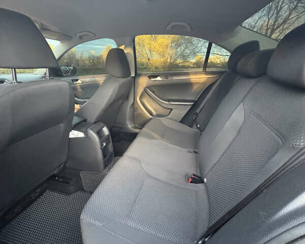 Чорний Фольксваген Джетта, об'ємом двигуна 1.9 л та пробігом 188 тис. км за 9500 $, фото 21 на Automoto.ua