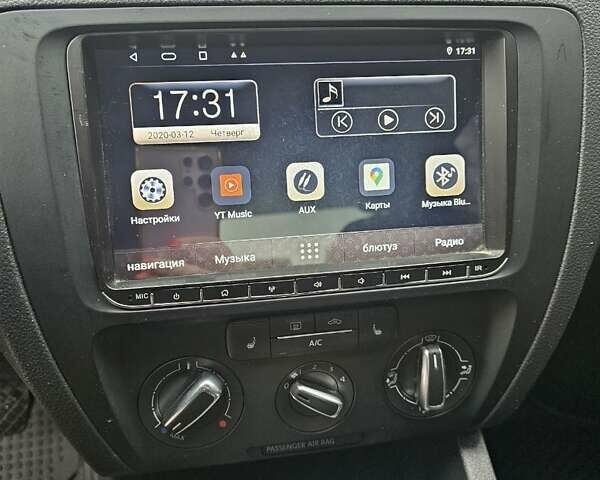 Чорний Фольксваген Джетта, об'ємом двигуна 2.48 л та пробігом 180 тис. км за 4900 $, фото 21 на Automoto.ua