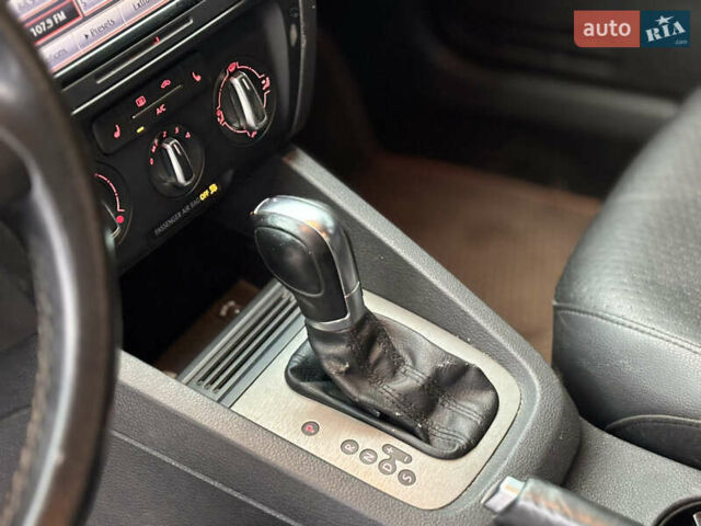 Чорний Фольксваген Джетта, об'ємом двигуна 1.8 л та пробігом 210 тис. км за 7400 $, фото 11 на Automoto.ua