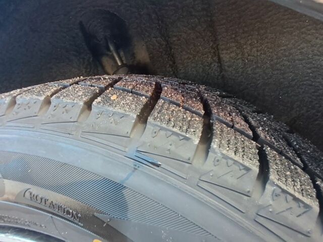 Чорний Фольксваген Джетта, об'ємом двигуна 2 л та пробігом 265 тис. км за 7200 $, фото 7 на Automoto.ua