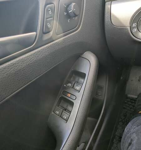 Черный Фольксваген Джетта, объемом двигателя 1.97 л и пробегом 280 тыс. км за 11499 $, фото 17 на Automoto.ua