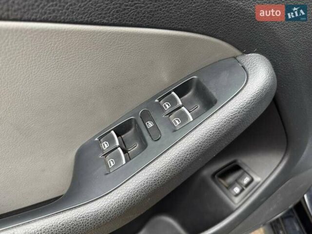 Чорний Фольксваген Джетта, об'ємом двигуна 1.4 л та пробігом 161 тис. км за 10200 $, фото 8 на Automoto.ua