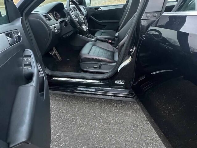 Чорний Фольксваген Джетта, об'ємом двигуна 2 л та пробігом 83 тис. км за 6000 $, фото 6 на Automoto.ua