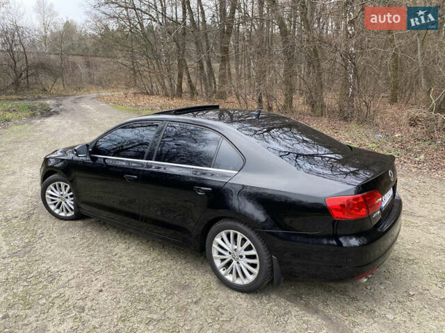 Черный Фольксваген Джетта, объемом двигателя 2.5 л и пробегом 239 тыс. км за 10200 $, фото 31 на Automoto.ua