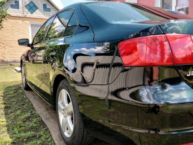 Черный Фольксваген Джетта, объемом двигателя 2 л и пробегом 132 тыс. км за 7715 $, фото 3 на Automoto.ua