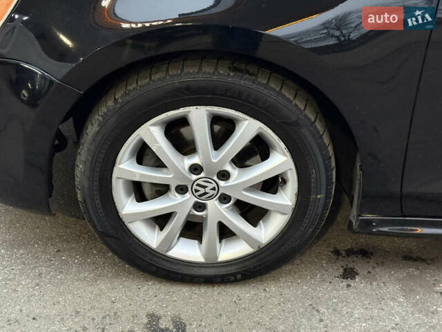 Черный Фольксваген Джетта, объемом двигателя 1.8 л и пробегом 296 тыс. км за 8299 $, фото 17 на Automoto.ua