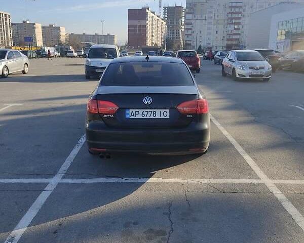 Фольксваген Джетта 2013 в Запорожье на Automoto.ua Черный Фольксваген Джетта, объемом двигателя 1.8 л и пробегом 150 тыс. км за 9200 $, фото 7 на Automoto.ua