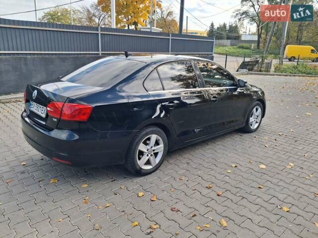 Фольксваген Джетта 2013 в Львове на Automoto.ua Черный Фольксваген Джетта, объемом двигателя 1.97 л и пробегом 278 тыс. км за 8499 $, фото 8 на Automoto.ua