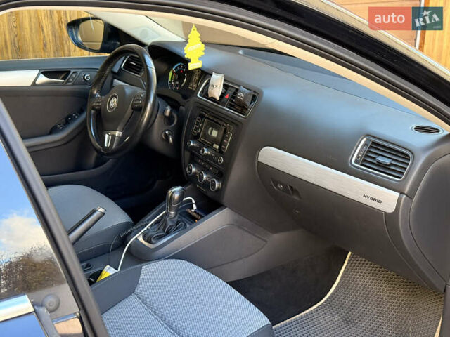 Черный Фольксваген Джетта, объемом двигателя 1.4 л и пробегом 170 тыс. км за 8700 $, фото 10 на Automoto.ua