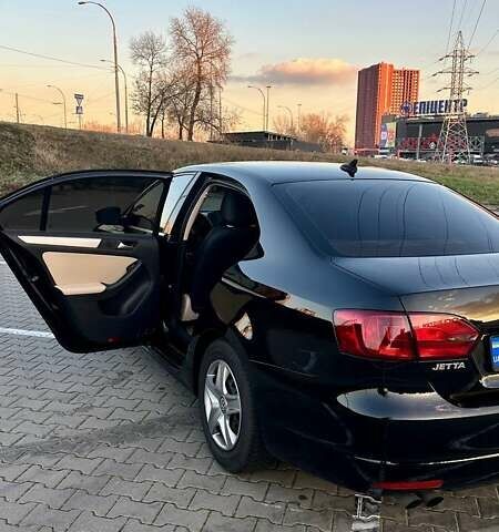 Чорний Фольксваген Джетта, об'ємом двигуна 1.8 л та пробігом 224 тис. км за 11200 $, фото 5 на Automoto.ua