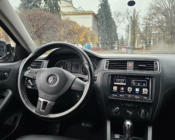 Чорний Фольксваген Джетта, об'ємом двигуна 2.48 л та пробігом 180 тис. км за 4900 $, фото 14 на Automoto.ua