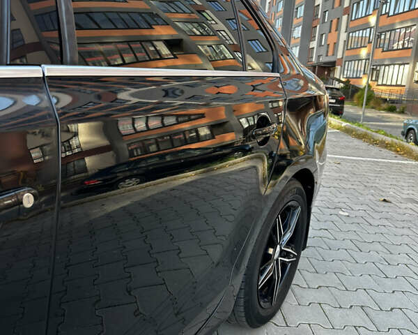 Фольксваген Джетта 2013 в Тернополе на Automoto.ua Черный Фольксваген Джетта, объемом двигателя 1.97 л и пробегом 300 тыс. км за 9000 $, фото 4 на Automoto.ua
