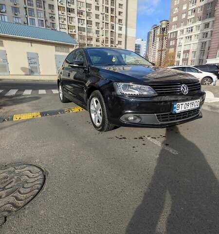 Черный Фольксваген Джетта, объемом двигателя 1.97 л и пробегом 280 тыс. км за 11499 $, фото 2 на Automoto.ua