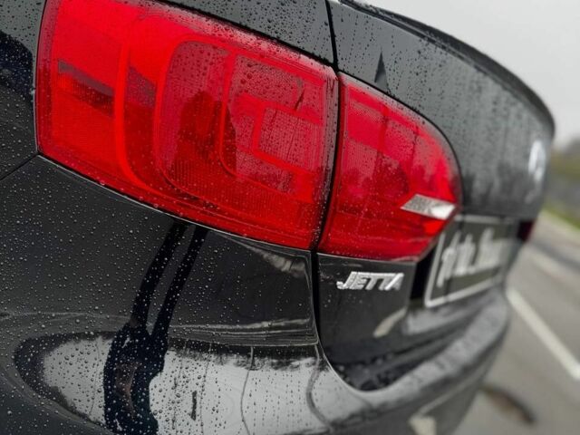 Черный Фольксваген Джетта, объемом двигателя 0 л и пробегом 160 тыс. км за 9500 $, фото 5 на Automoto.ua