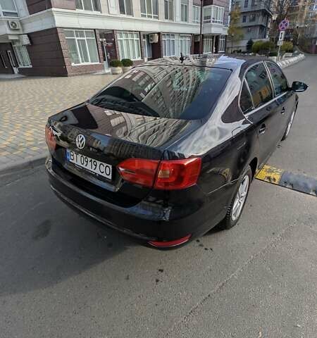 Черный Фольксваген Джетта, объемом двигателя 1.97 л и пробегом 280 тыс. км за 11499 $, фото 7 на Automoto.ua