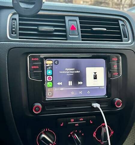 Чорний Фольксваген Джетта, об'ємом двигуна 1.8 л та пробігом 224 тис. км за 11200 $, фото 12 на Automoto.ua