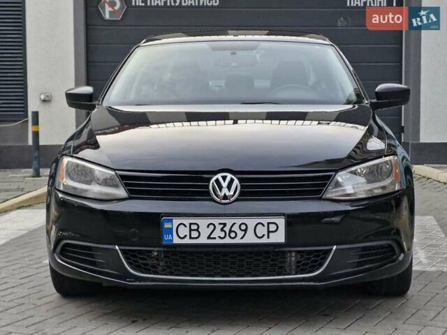 Фольксваген Джетта 2013 в Львове на Automoto.ua Черный Фольксваген Джетта, объемом двигателя 1.98 л и пробегом 228 тыс. км за 7999 $, фото 2 на Automoto.ua