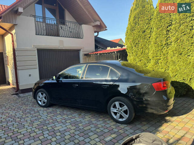 Черный Фольксваген Джетта, объемом двигателя 2 л и пробегом 103 тыс. км за 10400 $, фото 4 на Automoto.ua