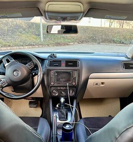 Чорний Фольксваген Джетта, об'ємом двигуна 1.8 л та пробігом 224 тис. км за 11200 $, фото 10 на Automoto.ua