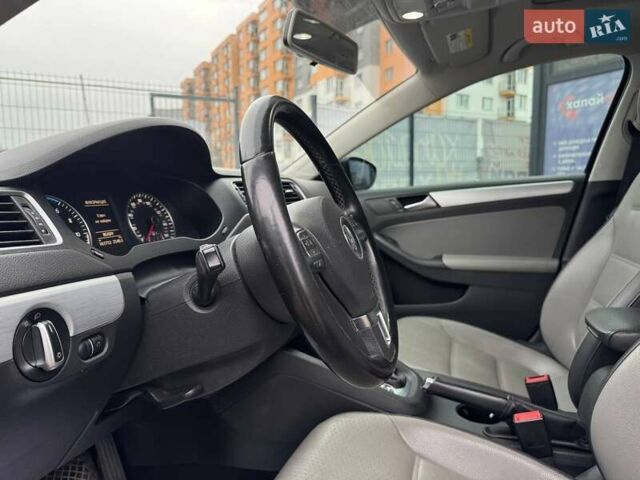 Чорний Фольксваген Джетта, об'ємом двигуна 1.4 л та пробігом 161 тис. км за 10200 $, фото 9 на Automoto.ua