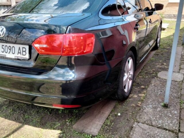 Черный Фольксваген Джетта, объемом двигателя 2 л и пробегом 132 тыс. км за 7715 $, фото 2 на Automoto.ua