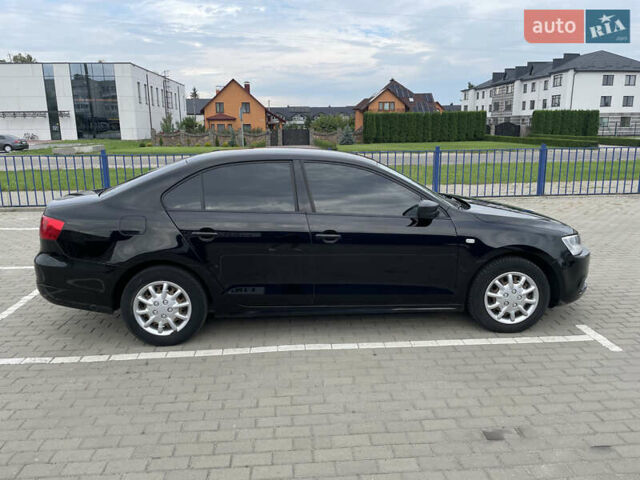 Черный Фольксваген Джетта, объемом двигателя 1.98 л и пробегом 134 тыс. км за 8500 $, фото 6 на Automoto.ua