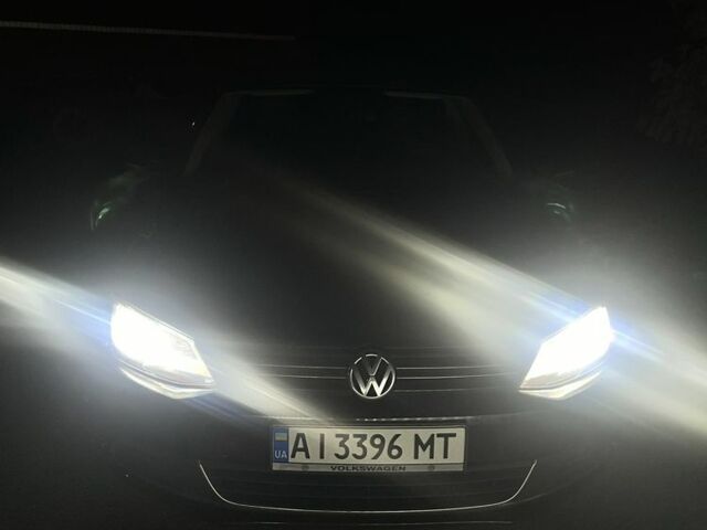 Черный Фольксваген Джетта, объемом двигателя 1.8 л и пробегом 142 тыс. км за 8500 $, фото 9 на Automoto.ua