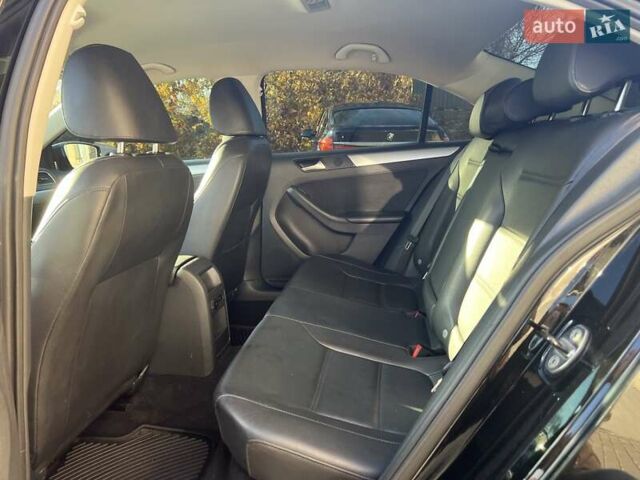 Чорний Фольксваген Джетта, об'ємом двигуна 1.8 л та пробігом 181 тис. км за 9900 $, фото 9 на Automoto.ua