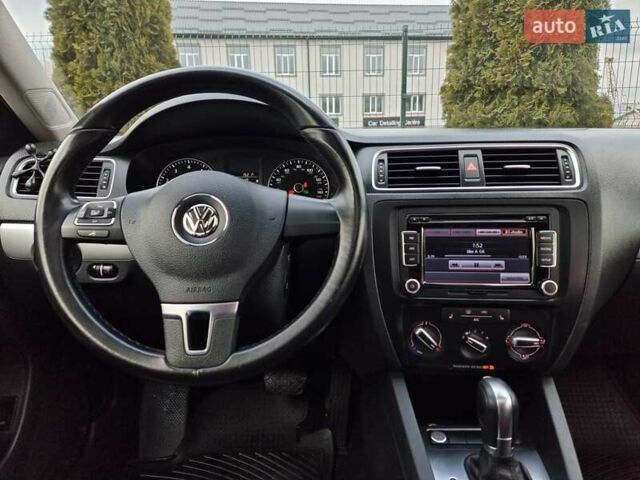 Чорний Фольксваген Джетта, об'ємом двигуна 1.8 л та пробігом 158 тис. км за 8699 $, фото 55 на Automoto.ua
