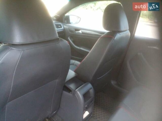 Черный Фольксваген Джетта, объемом двигателя 2 л и пробегом 171 тыс. км за 13200 $, фото 15 на Automoto.ua