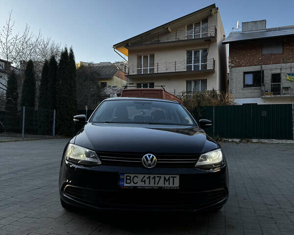 Черный Фольксваген Джетта, объемом двигателя 2 л и пробегом 201 тыс. км за 9600 $, фото 2 на Automoto.ua