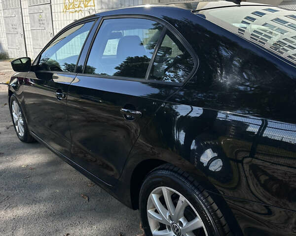 Черный Фольксваген Джетта, объемом двигателя 1.8 л и пробегом 270 тыс. км за 8600 $, фото 9 на Automoto.ua