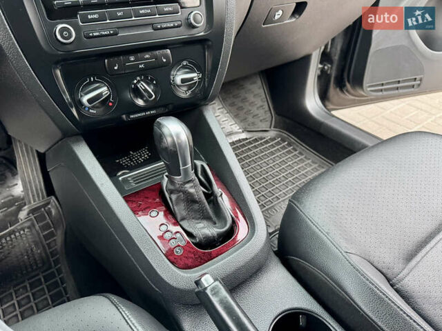 Черный Фольксваген Джетта, объемом двигателя 1.8 л и пробегом 220 тыс. км за 8500 $, фото 24 на Automoto.ua