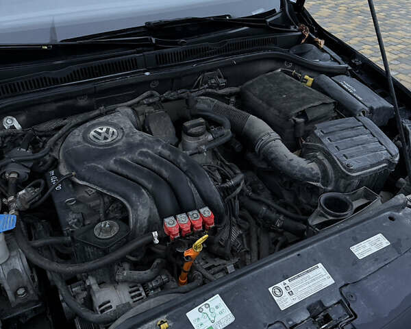 Черный Фольксваген Джетта, объемом двигателя 1.98 л и пробегом 203 тыс. км за 8300 $, фото 10 на Automoto.ua