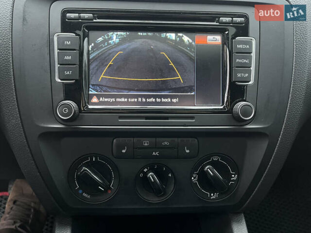 Черный Фольксваген Джетта, объемом двигателя 1.98 л и пробегом 145 тыс. км за 9400 $, фото 17 на Automoto.ua