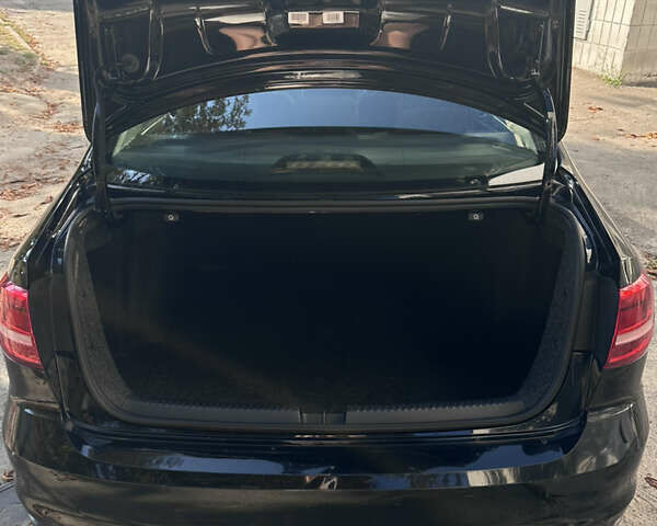 Черный Фольксваген Джетта, объемом двигателя 1.8 л и пробегом 270 тыс. км за 8600 $, фото 12 на Automoto.ua