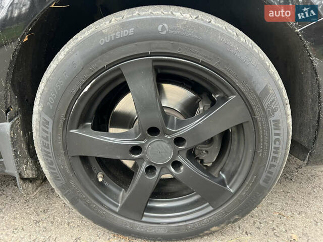 Черный Фольксваген Джетта, объемом двигателя 1.8 л и пробегом 200 тыс. км за 7499 $, фото 17 на Automoto.ua