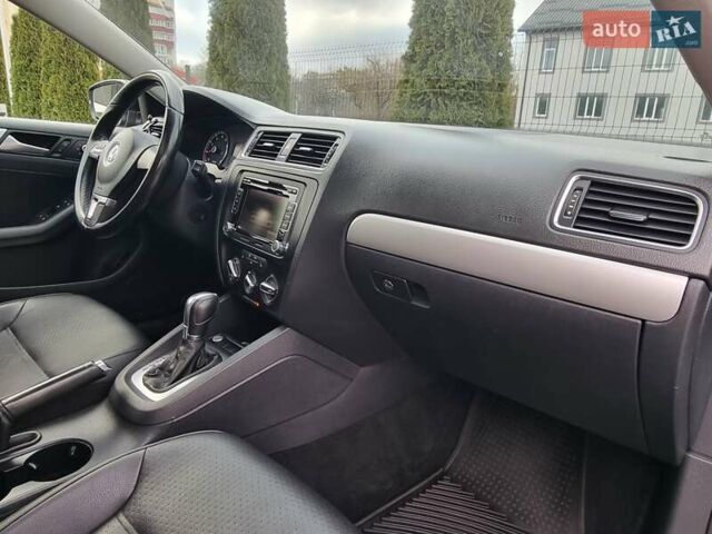 Чорний Фольксваген Джетта, об'ємом двигуна 1.8 л та пробігом 158 тис. км за 8699 $, фото 54 на Automoto.ua