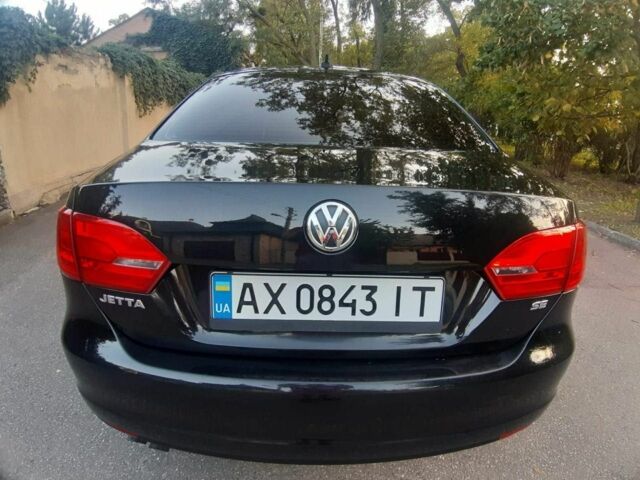 Черный Фольксваген Джетта, объемом двигателя 1.8 л и пробегом 155 тыс. км за 9200 $, фото 2 на Automoto.ua
