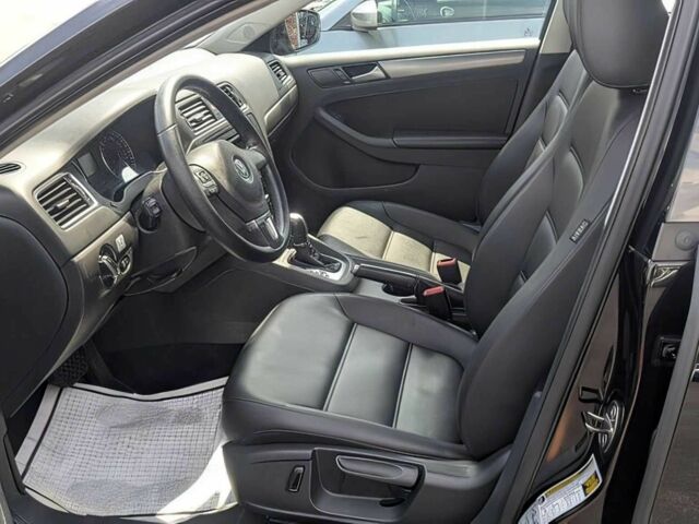 Чорний Фольксваген Джетта, об'ємом двигуна 2 л та пробігом 85 тис. км за 6500 $, фото 8 на Automoto.ua