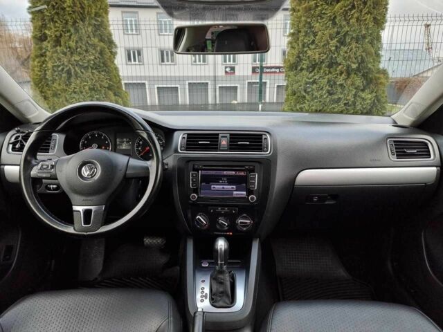 Чорний Фольксваген Джетта, об'ємом двигуна 1.8 л та пробігом 158 тис. км за 8699 $, фото 4 на Automoto.ua