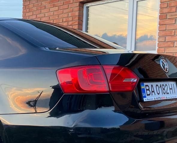 Черный Фольксваген Джетта, объемом двигателя 2 л и пробегом 200 тыс. км за 7500 $, фото 6 на Automoto.ua